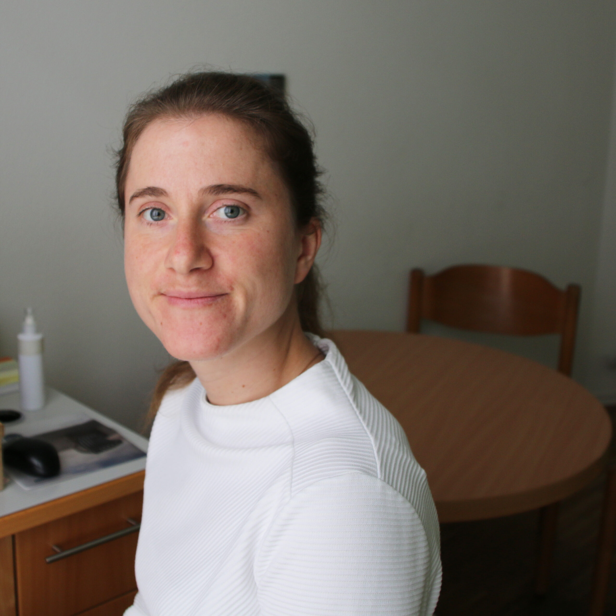 Dr. Cornelia Lenzen Dr. Cornelia Lenzen